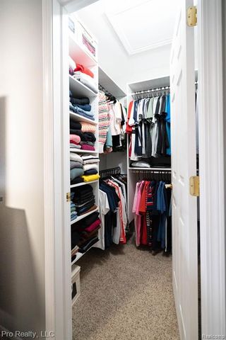 1071 Longfellow Drive, Canton, MI 48187