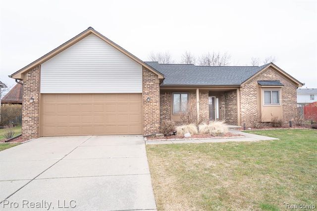 1071 Longfellow Drive, Canton, MI 48187