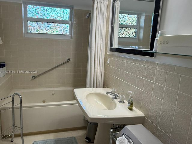 7010 SW 148th Ter, Palmetto Bay, FL 33158