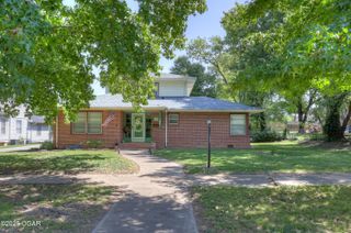 711 N Moffet Avenue, Joplin, MO 64801