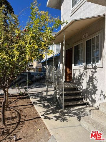 4621 Melbourne Avenue, Los Angeles, CA 90027