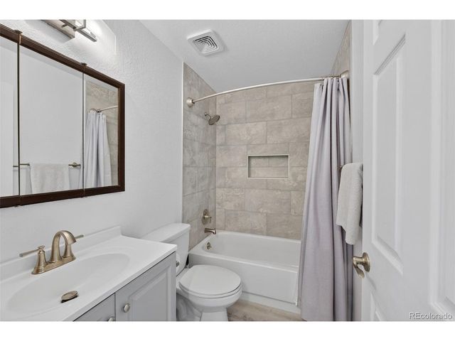 1205 S Telluride St, Aurora, CO 80017