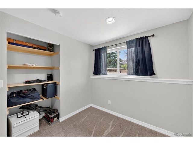 1205 S Telluride St, Aurora, CO 80017