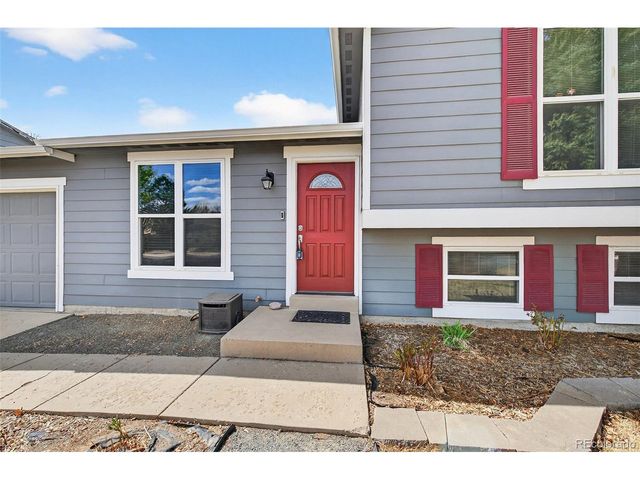 1205 S Telluride St, Aurora, CO 80017