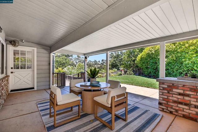 3250 Judith Lane, Lafayette, CA 94549
