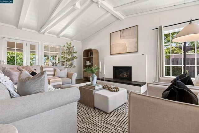 3250 Judith Lane, Lafayette, CA 94549