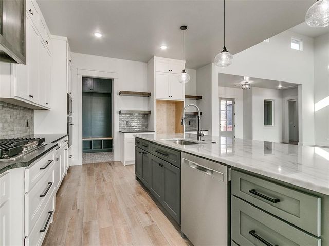 4501 Raymond Lane, Guthrie, OK 73044