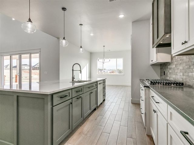 4501 Raymond Lane, Guthrie, OK 73044