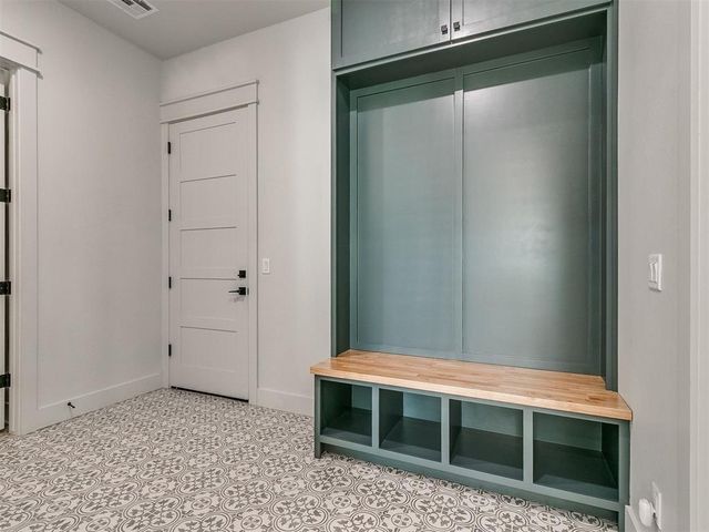 4501 Raymond Lane, Guthrie, OK 73044