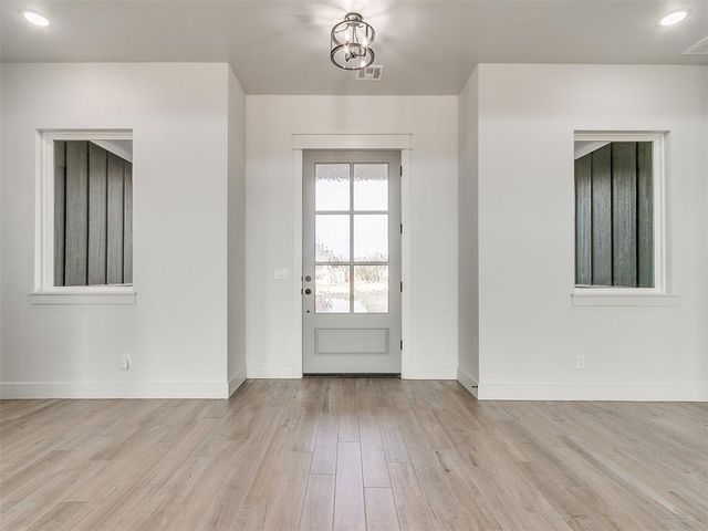 4501 Raymond Lane, Guthrie, OK 73044