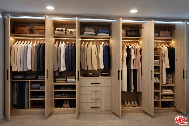 16421 Halldale Avenue, Gardena, CA 90247