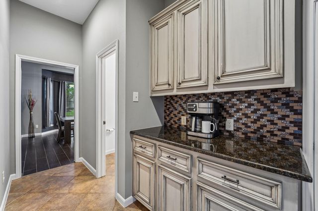 2917 Auburn Creek Lane, League City, TX 77573