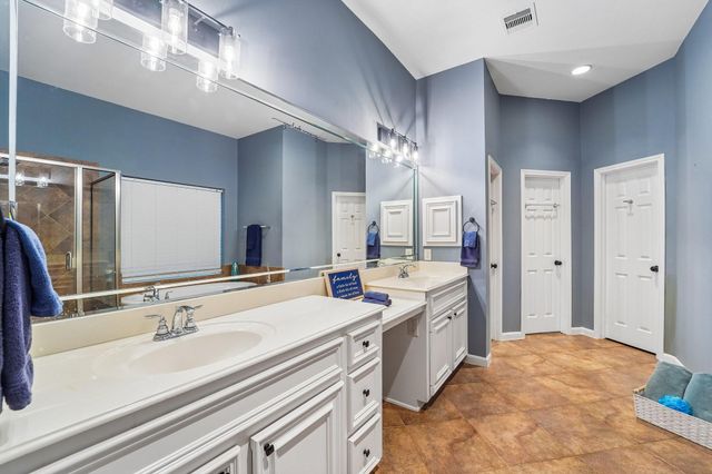 2917 Auburn Creek Lane, League City, TX 77573