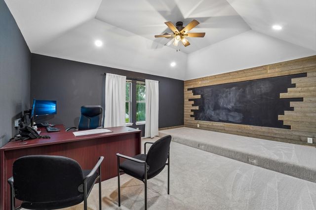 2917 Auburn Creek Lane, League City, TX 77573