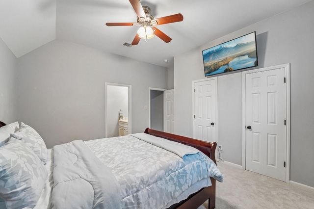 2917 Auburn Creek Lane, League City, TX 77573