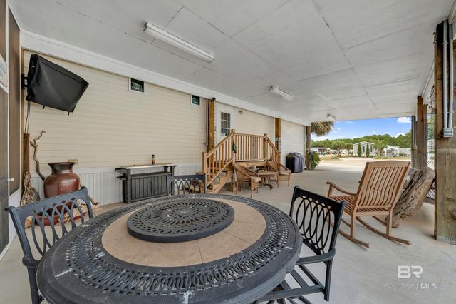 16707 Ft Morgan Road 8, Gulf Shores, AL 36542