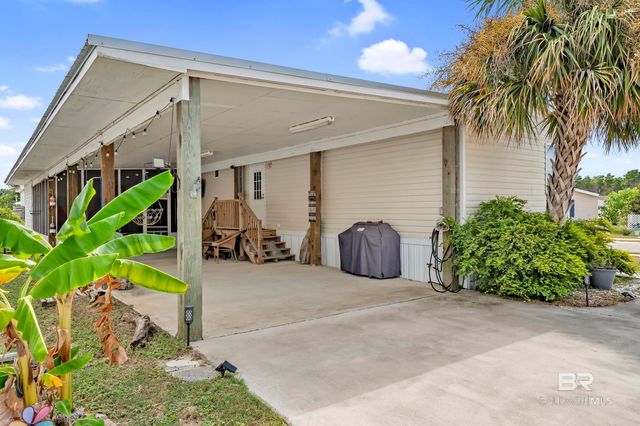 16707 Ft Morgan Road 8, Gulf Shores, AL 36542