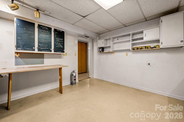 451 Britton Creek Drive, Hendersonville, NC 28791