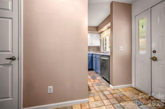 451 Britton Creek Drive, Hendersonville, NC 28791
