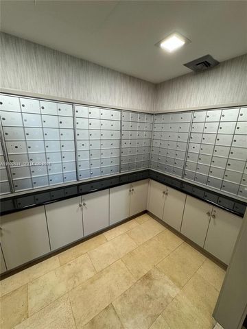 200 SE 15th Rd 3F, Miami, FL 33129