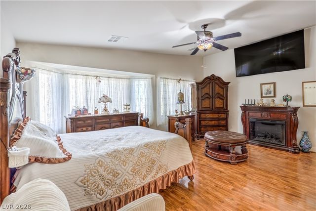 5832 Pirate Ship Drive, North Las Vegas, NV 89031