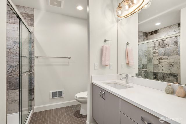 2605 NW 64th Street, Seattle, WA 98107