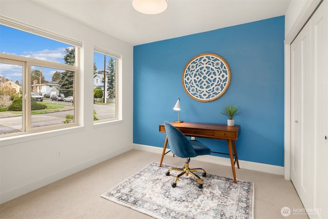 2605 NW 64th Street, Seattle, WA 98107