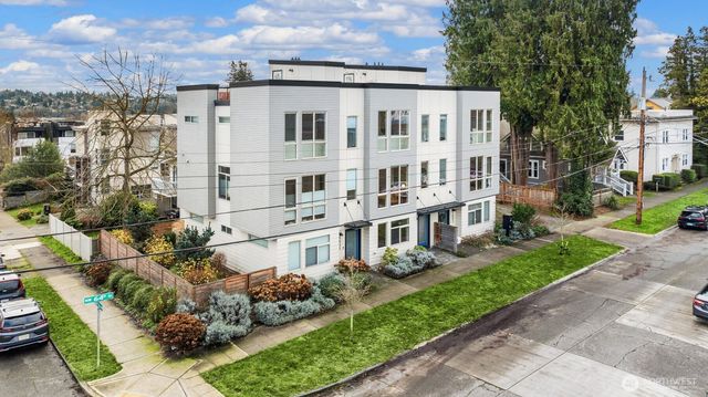 2605 NW 64th Street, Seattle, WA 98107
