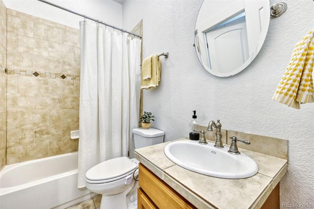 3144 W 25th Avenue, Denver, CO 80211