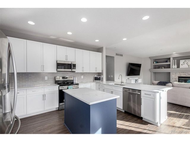 7823 Rampart Way, Littleton, CO 80125