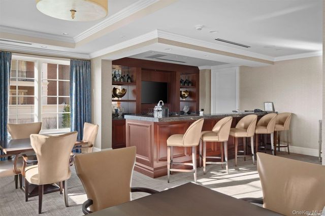 5000 Royal Court 5307, North Hills, NY 11040