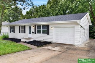 112 Wesgaye Street, Gretna, NE 68028