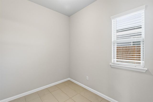 200 Driftwood LN, Bastrop, TX 78602