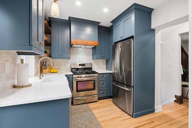 4034 Abbott Avenue S, Minneapolis, MN 55410