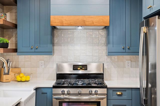 4034 Abbott Avenue S, Minneapolis, MN 55410