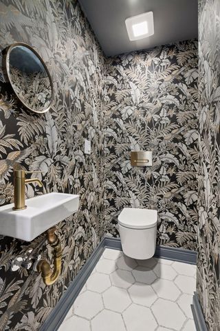 4034 Abbott Avenue S, Minneapolis, MN 55410