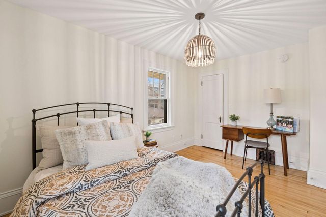 4034 Abbott Avenue S, Minneapolis, MN 55410