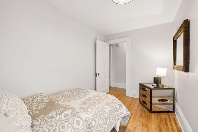 4034 Abbott Avenue S, Minneapolis, MN 55410