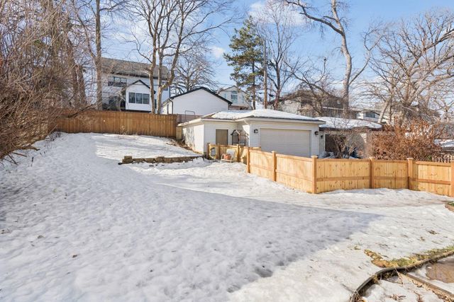 4034 Abbott Avenue S, Minneapolis, MN 55410