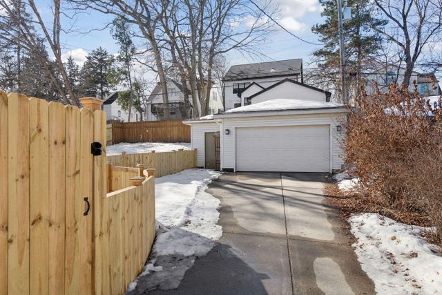 4034 Abbott Avenue S, Minneapolis, MN 55410