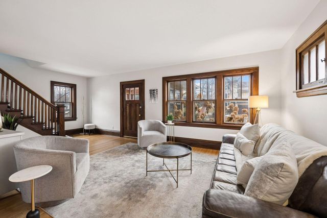 4034 Abbott Avenue S, Minneapolis, MN 55410