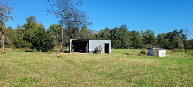 2882 Gold Rd, Lewisburg, TN 37091