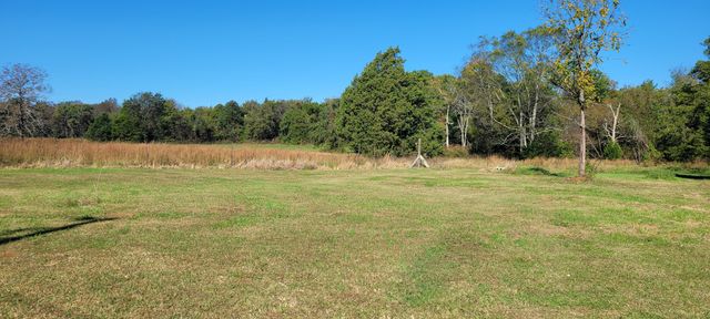 2882 Gold Rd, Lewisburg, TN 37091