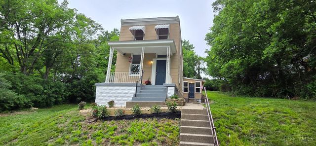 2824 Sterrett Avenue, Cincinnati, OH 45204