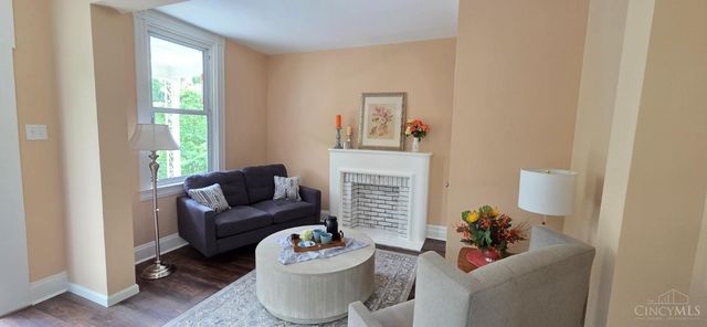 2824 Sterrett Avenue, Cincinnati, OH 45204