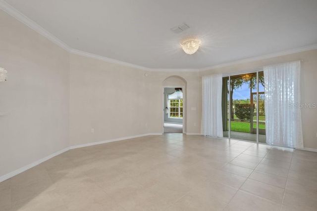 684 GRASSLANDS VILLAGE CIRCLE, Lakeland, FL 33803