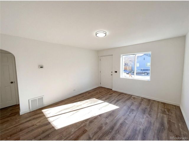 3089 W 18th Ave, Denver, CO 80204