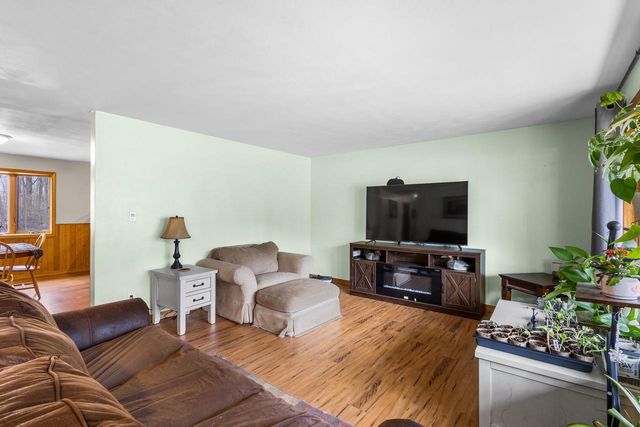 8578 WINNCREST ROAD, Neenah, WI 54956