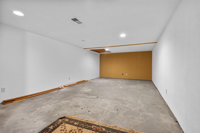 8578 WINNCREST ROAD, Neenah, WI 54956