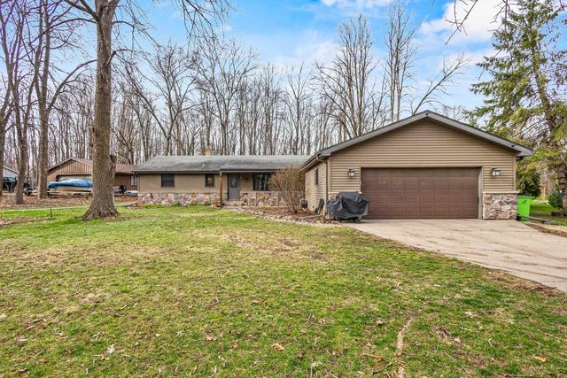 8578 WINNCREST ROAD, Neenah, WI 54956